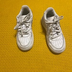 💥Flash Sale💥 Nike Air Force 1 Low White Sneakers